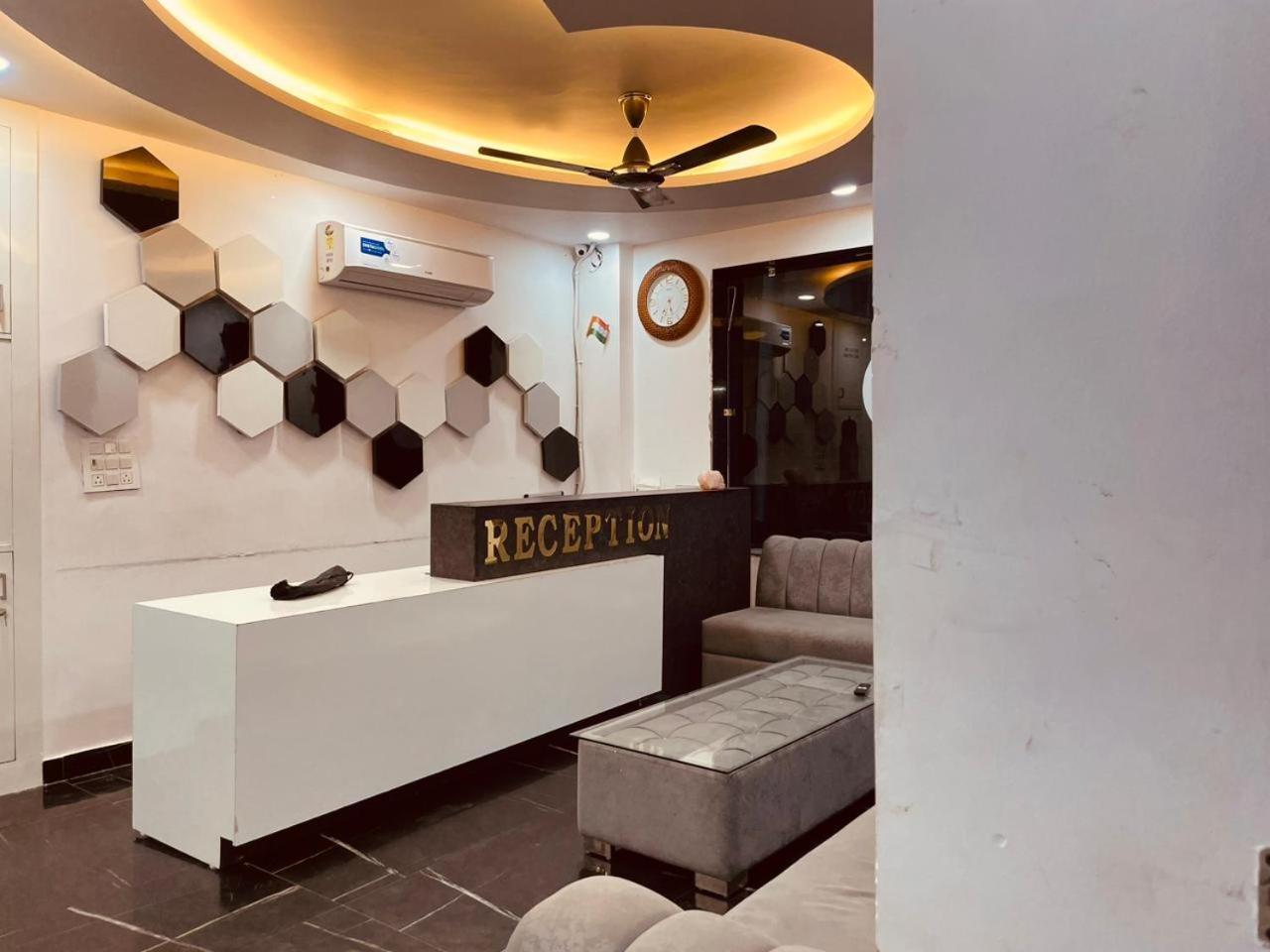 Wooibhotels The Divine Ganga Haridwār Eksteriør billede